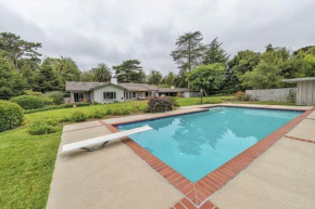 Exclusive Hope Ranch Home w/Pool and Private Beach access